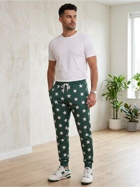 NWT Corey Paige Men’s Medium All Star Print Jogger Pant M Green White